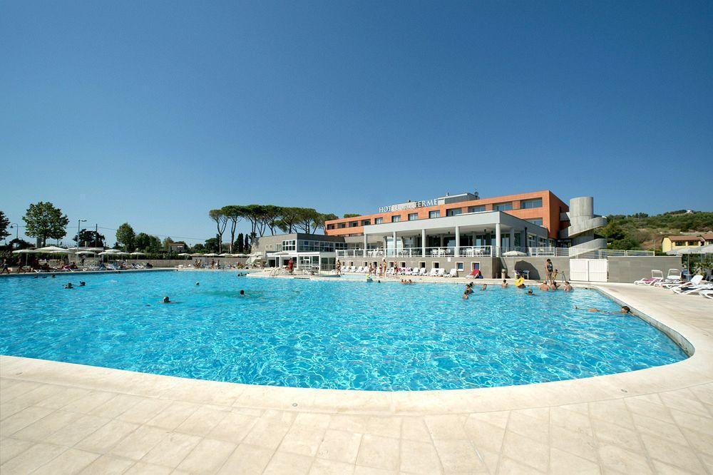 Отель Terme Di Venturina Вентурина Экстерьер фото