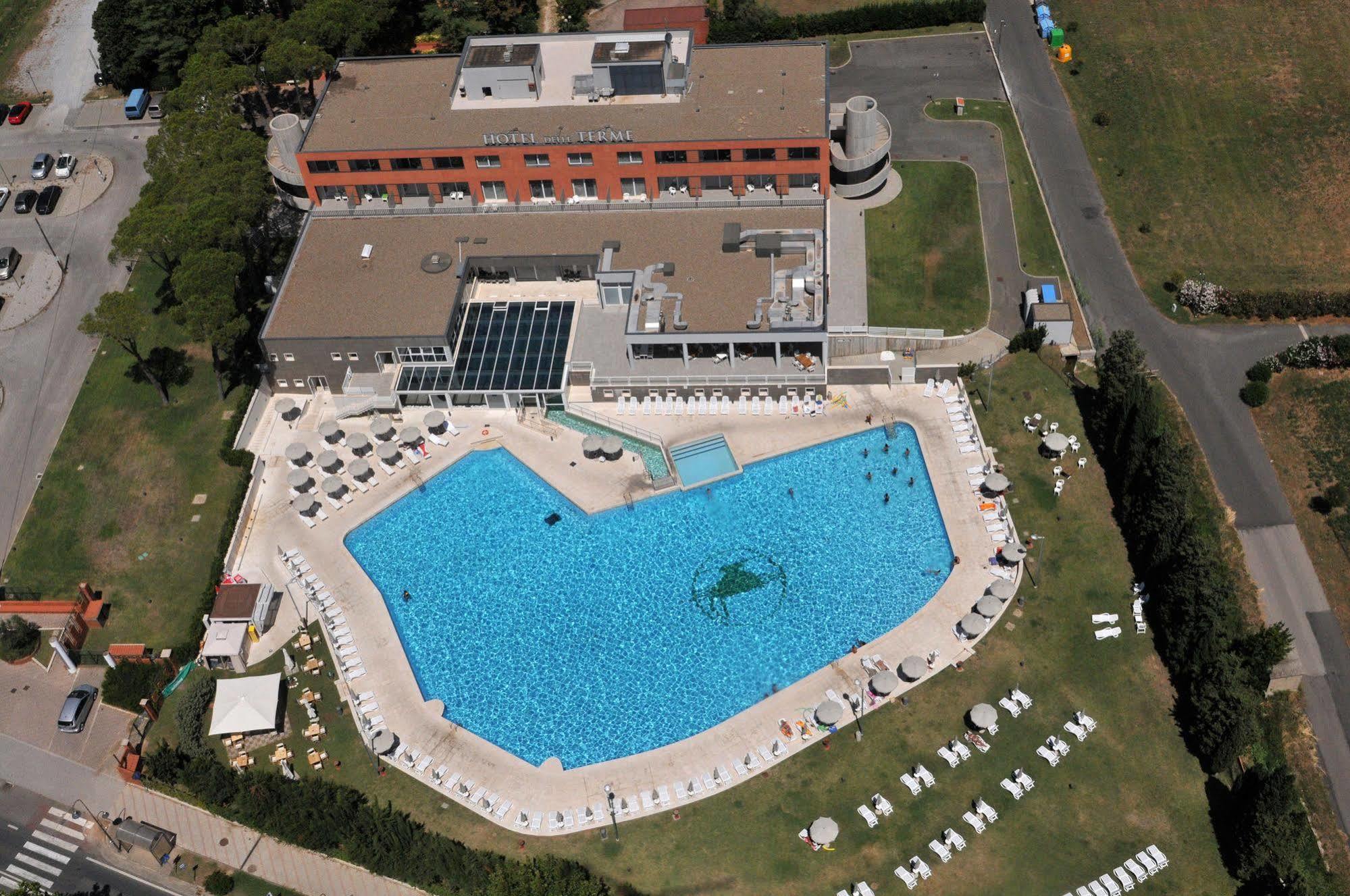 Отель Terme Di Venturina Вентурина Экстерьер фото
