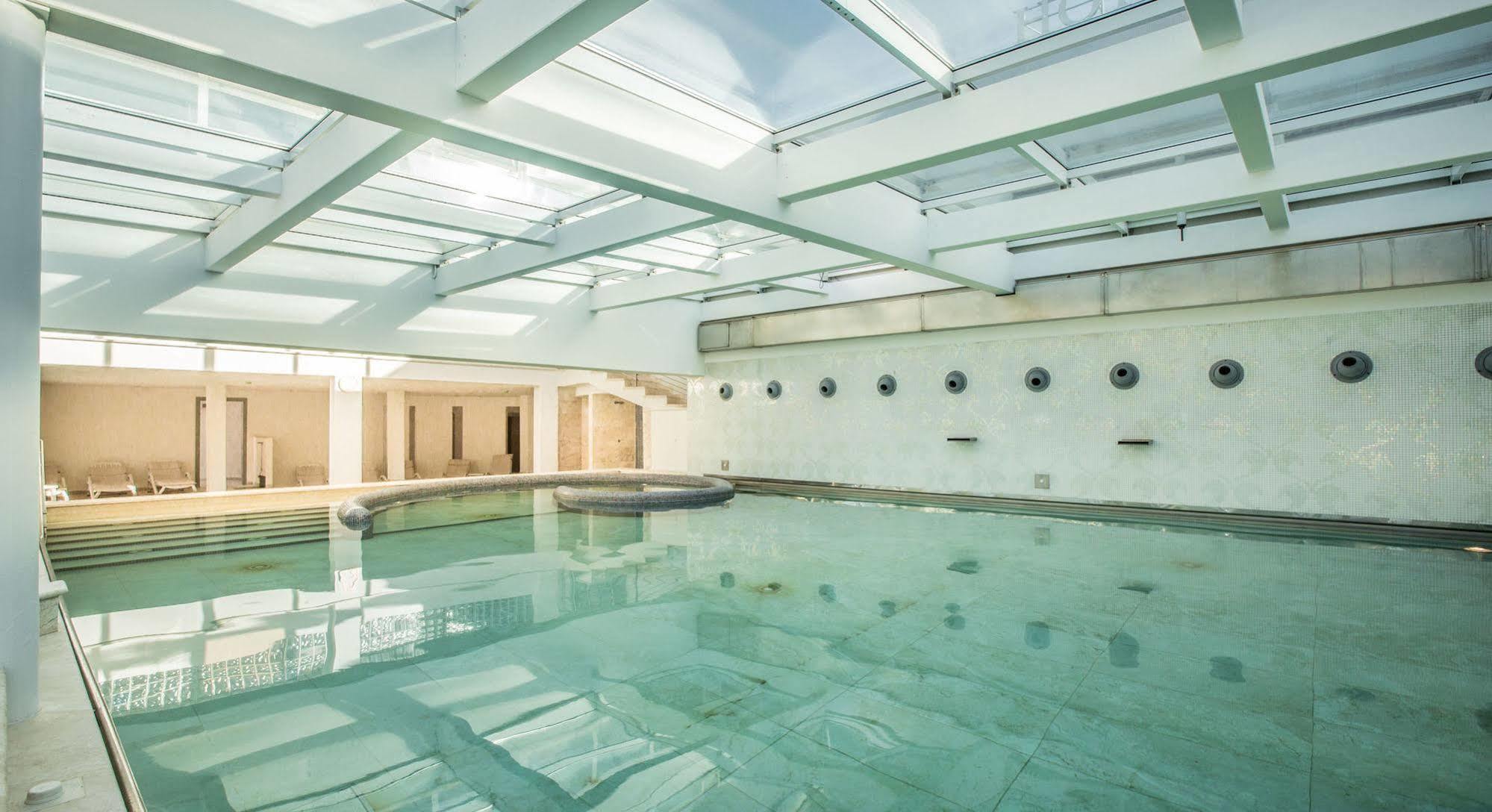 Отель Terme Di Venturina Вентурина Экстерьер фото